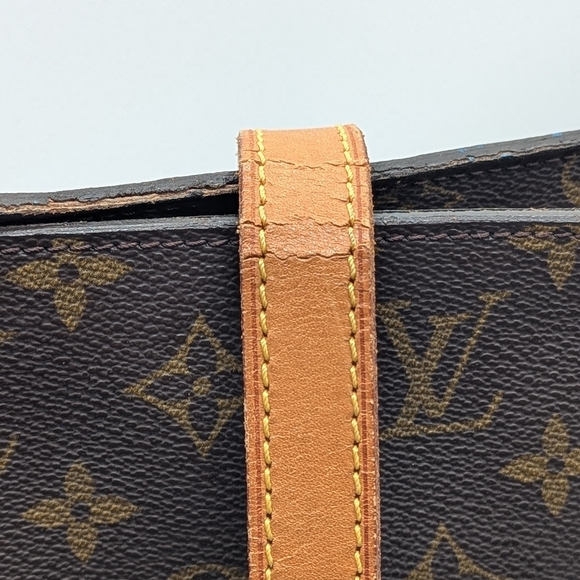 Louis Vuitton Monogram Canvas Hudson Tote - Picture 7 of 16